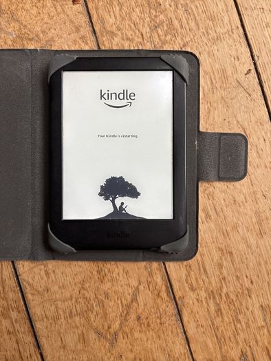 Amazon Kindle 10th Generation