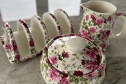pottery