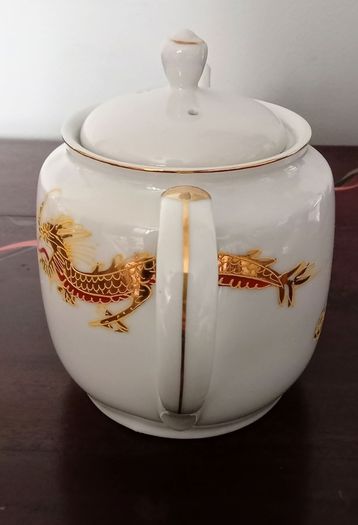 Japanese Porcelain Dragonware Tea Set with Geisha Lithopane.