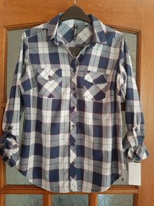 BNWT, Ladies Shirt, Size 8