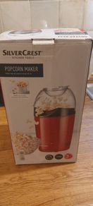 popcorn maker