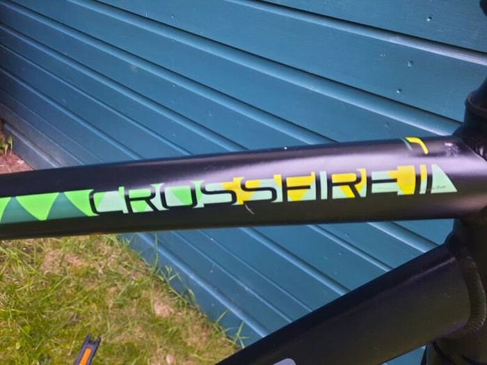 Carrera Crossfire 2 Hybrid Bike