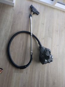 vacuum cleaner