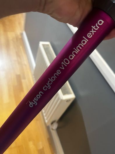 Dyson v10 hoover