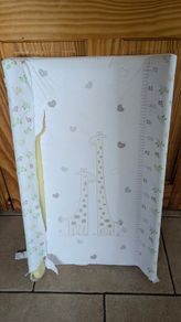 Free changing mat