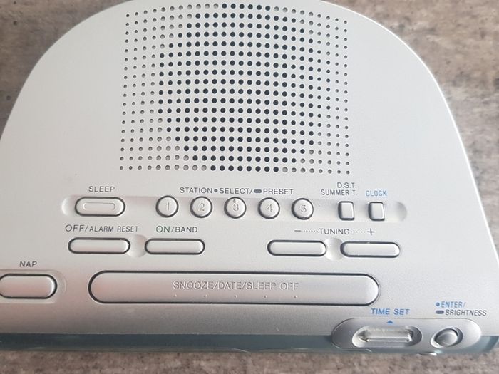 Sony Alarm Clock Radio