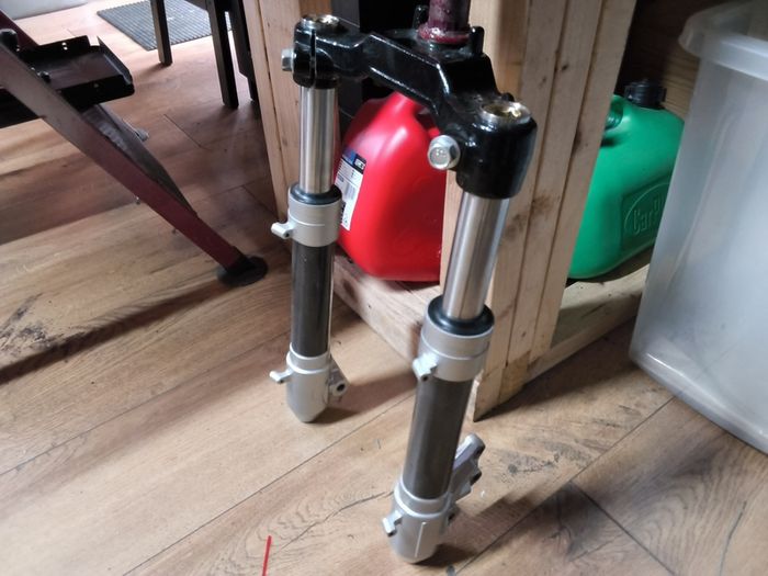 Yamaha aerox fork set
