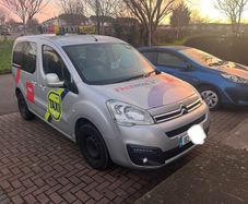 Taxi for rent Automatic