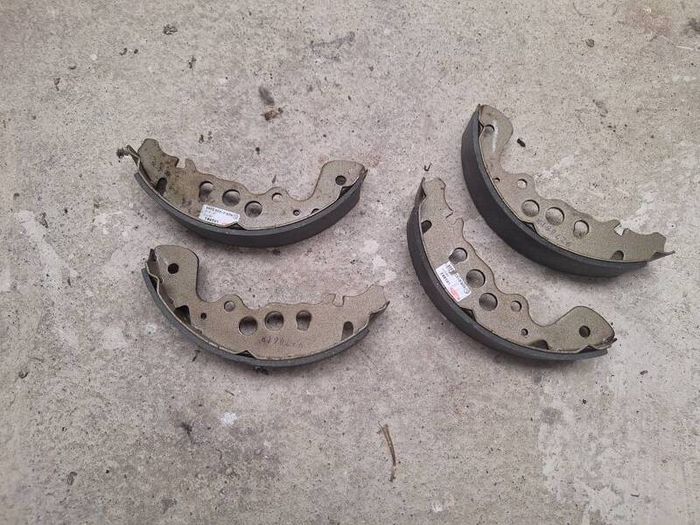vitara brakes shoes