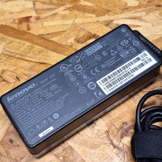 Lenovo 90W 20V Laptop Charger with a Square "Slim Tip" connector (yellow rectangular plug with a center pin) - 2942