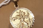 small yellow metal st Christopher ( 1 )