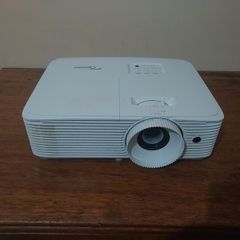 Projector Optoma HD27e