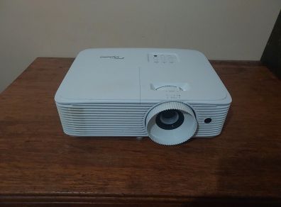Projector Optoma HD27e