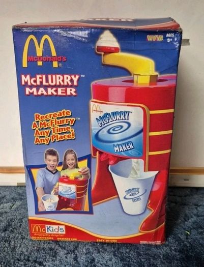 McDonald's MCFLURRY MAKER Vintage Toy 2003 in ORIGINAL BOX Unused And Complete