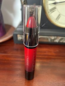 Palladio Ombre 2 in 1 lip colour in shade Naughty & Nice - New