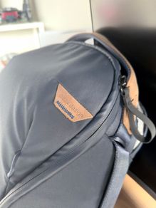 Peak Design  Everyday Backpack + Free gift
