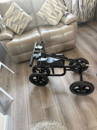 Knee Walker (knee scooter)