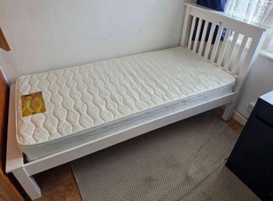 Single bed