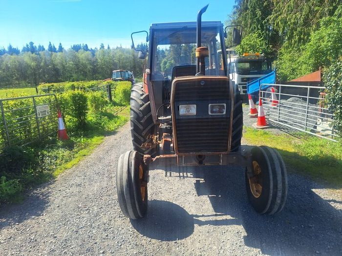 Massey Ferguson 399