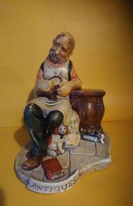 Vintage Collectable figurine With CERTIFICATE