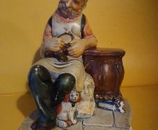 Vintage  figurine with Certificate