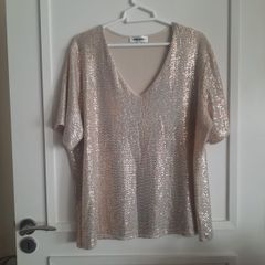 Gerard gold sparkling short sleeve top in very good condition with no issues UK size 22 great for a Christmas Party or night out see last three photos for exact measurements with FREE STANDARD POSTAGE INCLUDED