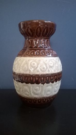 Vintage Retro 60's/70's BAY Keramik West German Vase  - Form Number 92-20