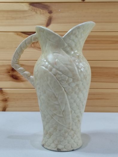 Price Bros Vintage mid-century jug vase cream leaf pattern made in England
