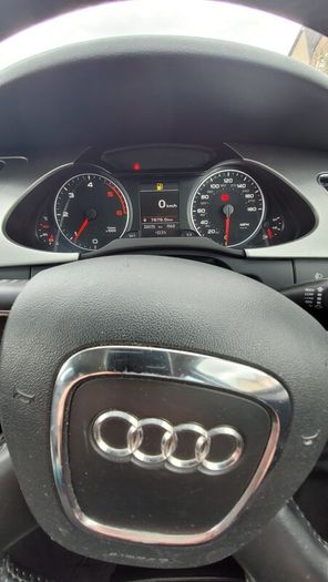 Audi A4 S-Line. 2L TDi Manual.
