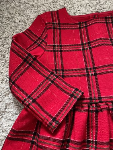 Dunnes xmas dress (7-8y)