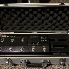 Line 6 HX Stomp XL with pedalboard and case