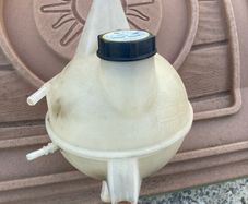 MK7 Ford Transit Expansion Bottle