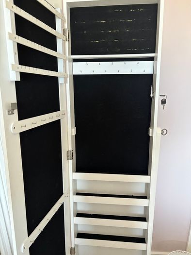 Mirror and Jewellery Storage Stand