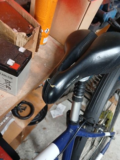 raleigh hybrid mountain bike