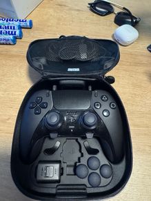 Ps5 dualsense edge controller black like new