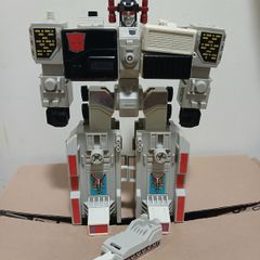 Transformer G1 Metroplex
