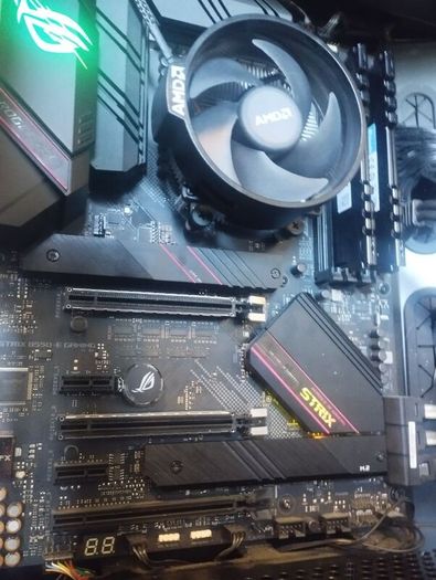 Bare Bones to Upgrade Pc Gaming Rig Desktop Asus ROGSTRIX b550-E