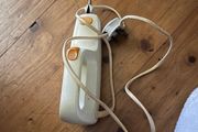 Electric carving knife