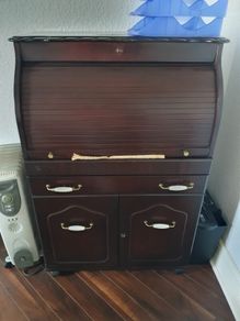 writing desk