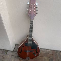 Mandolin