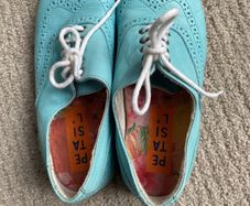 Petasil girls leather shoes size 12 or 31 turquoise