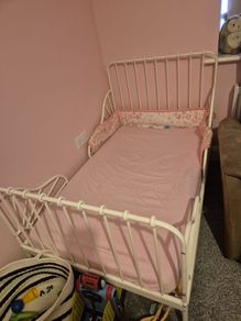 kids Extending bed  IKEA