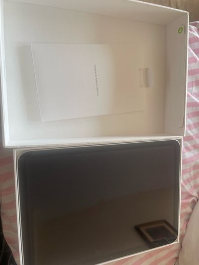 iPad 10th Gen