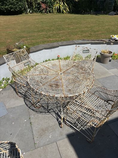 Ornate Antique-Style Gothic Wirework Garden Set (Table & 4 Armchairs)
