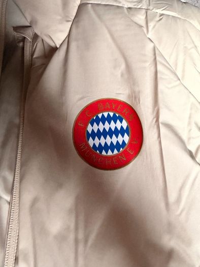 Bayern Munich Top Medium Mens