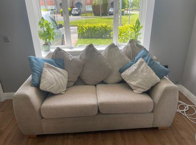 2 seater and 3 seater couch