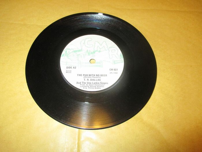 T.r. Dallas Daddys Girl 1981 Irish Pressing 45