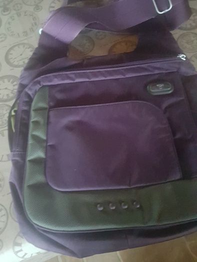 tumi