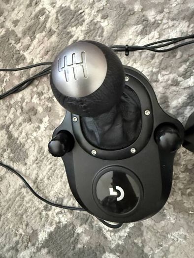 Logitech G29 + Shifter