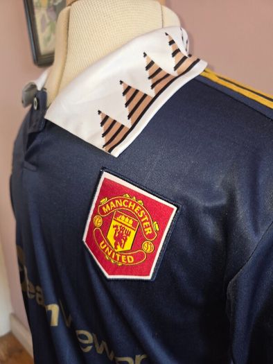 Manchester United Jersey - Large size